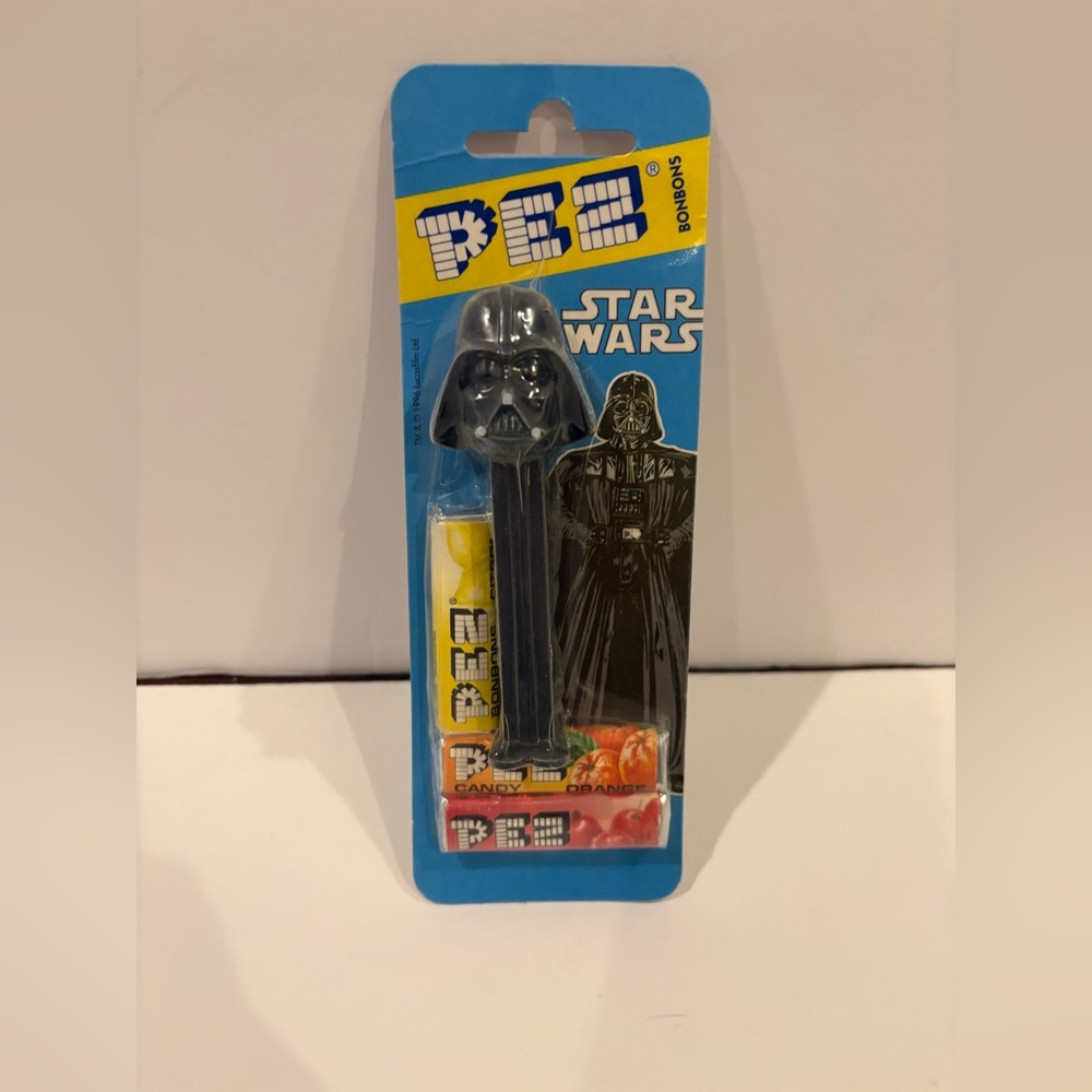 Brand New European Darth Vader Pez Bon Bon Dispenser